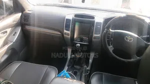 Toyota Land Cruiser Prado 2005 Silver