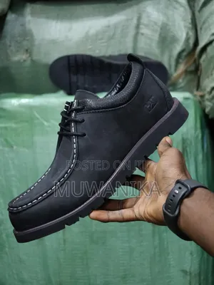 Crafted Rugged Race-Up Casual Shoe Black.