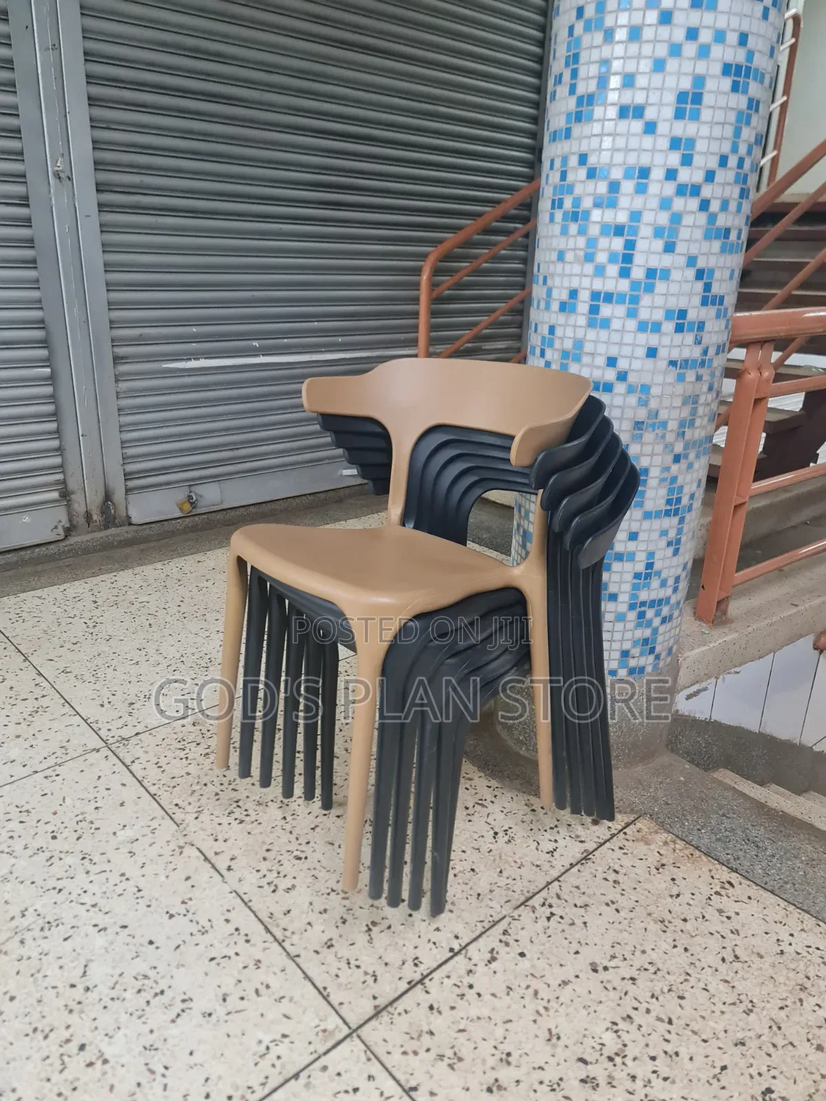 Shell Plastic Chairs Plastic Chairs for Garden Beach Bar and Hotel