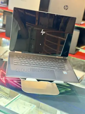 Laptop HP Spectre X360 15t 16GB Intel Core i5 SSHD (Hybrid) 512GB