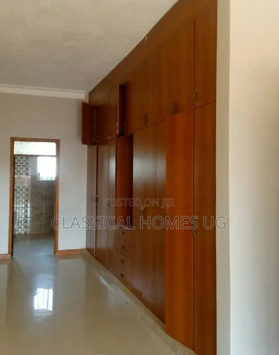 5bdrm Duplex in Munyonyo, Central Division for rent