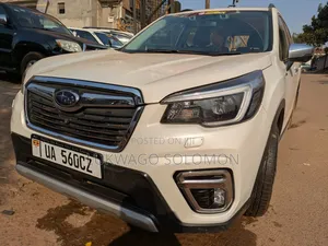 Subaru Forester 2017 White