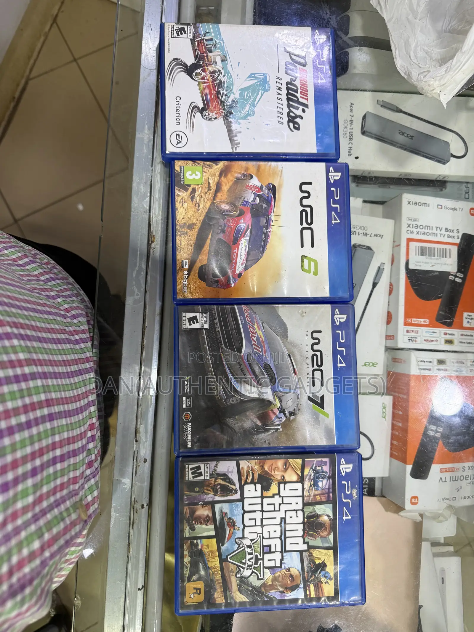 Uk  Used Ps4 Standard in Very Good Condition