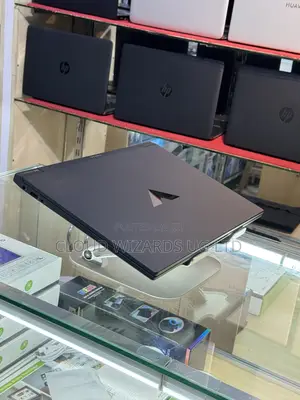 Laptop HP Victus 15 16GB Intel Core i5 SSHD (Hybrid) 512GB