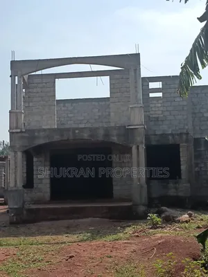 6bdrm House in Kawuku, Central Division for sale