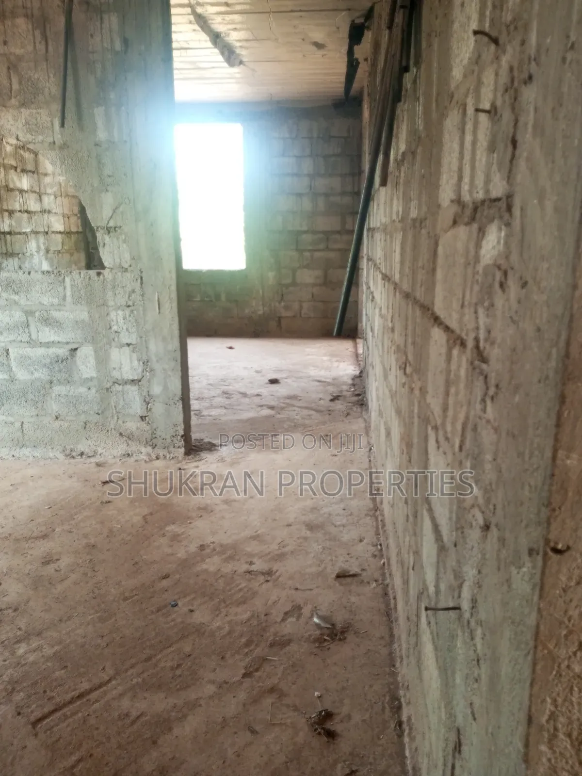 6bdrm House in Kawuku, Central Division for sale