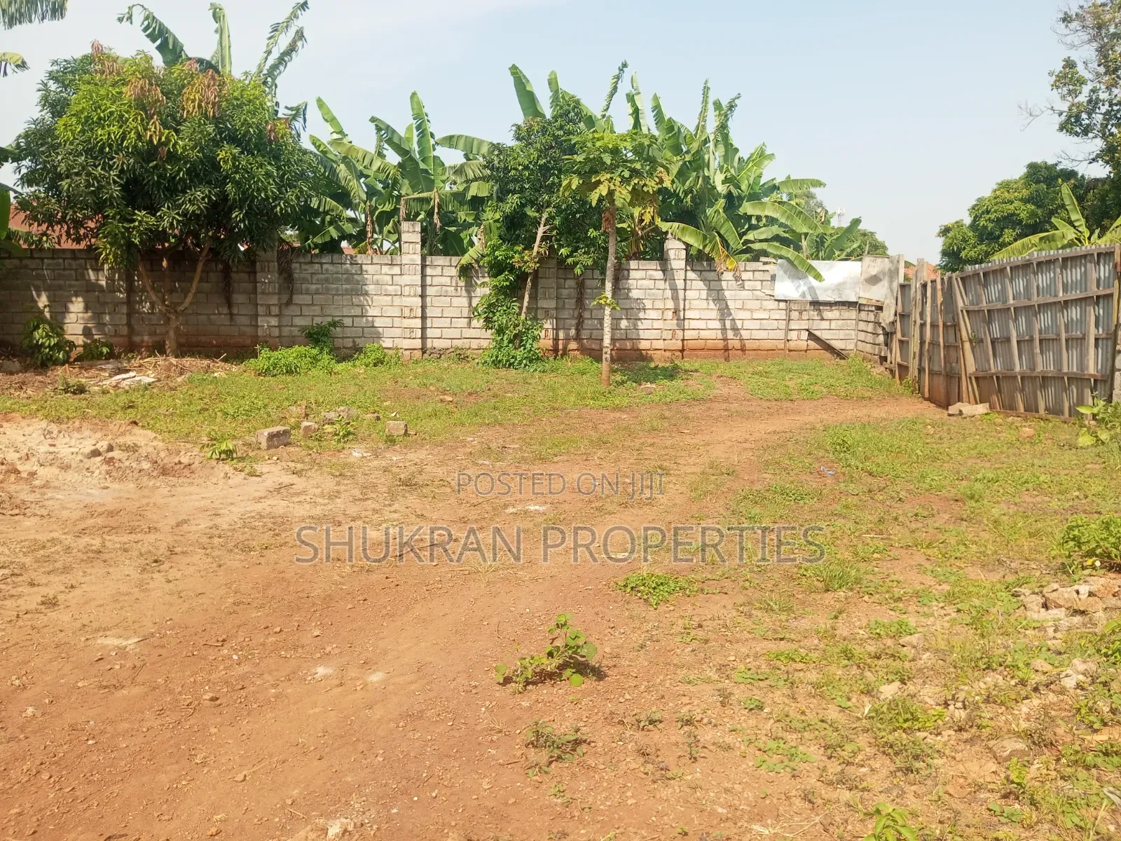 6bdrm House in Kawuku, Central Division for sale