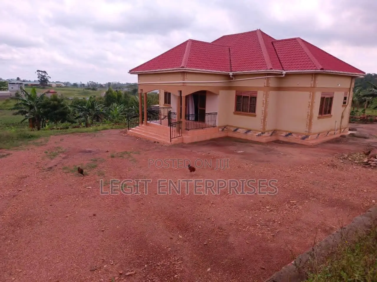 Furnished 3bdrm Farm House in Bombo Estate for sale
