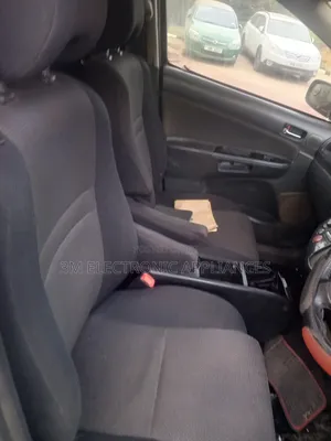Toyota Wish 2005 Silver