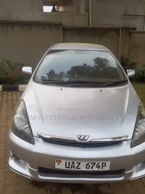 Toyota Wish 2005 Silver