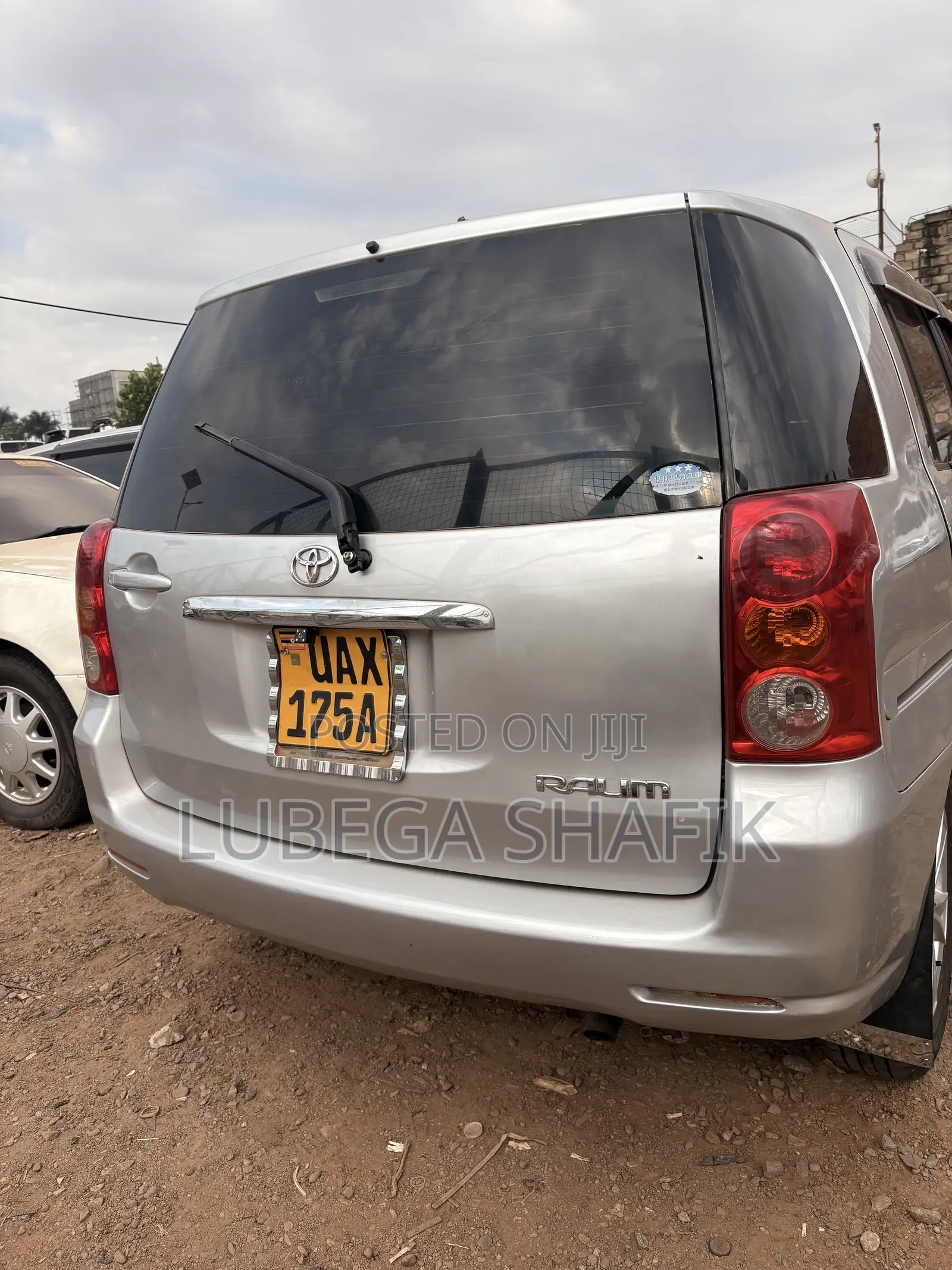 Toyota Raum 2006 Silver