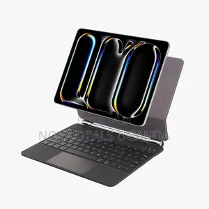 Green Lion Magic Keyboard Case for iPad Air 13", Pencil Holder - Black
