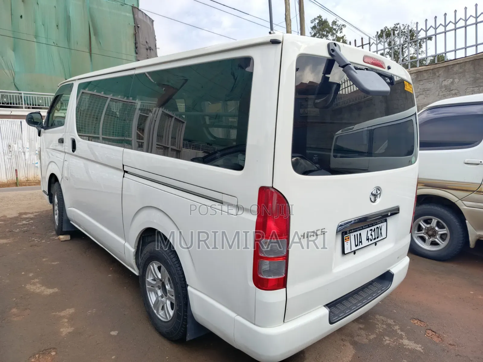 Toyota Grand HiAce 2014 White