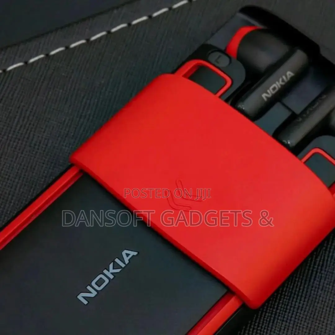 New Nokia 5710 XpressAudio Black