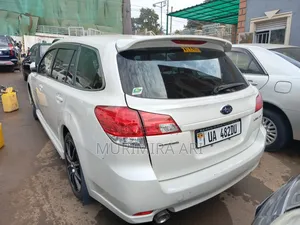 Subaru Legacy 2010 White