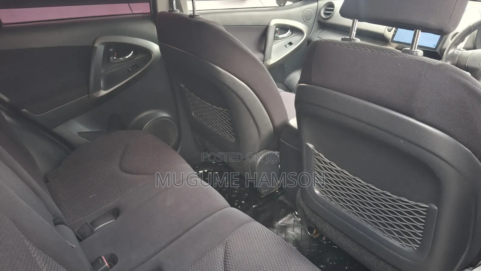 Toyota RAV4 2010 White