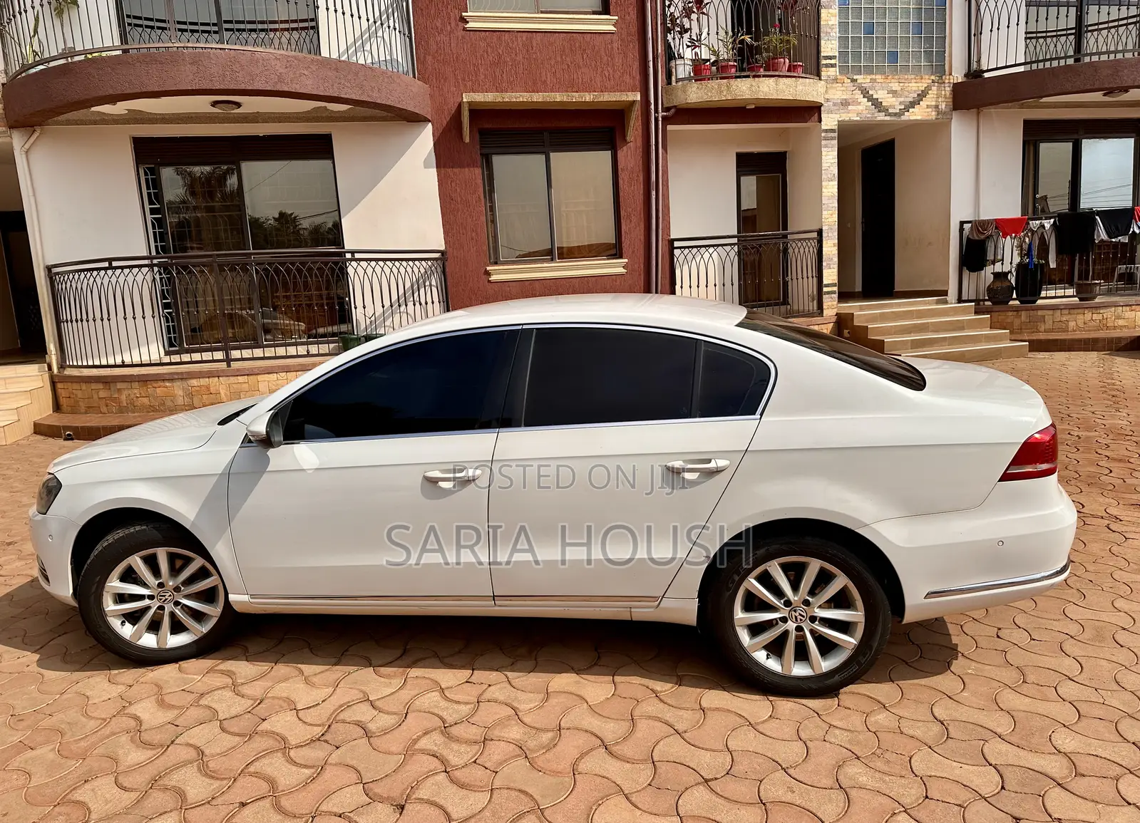 Volkswagen Passat SEL Premium 4dr Sedan (1.8L 4cyl Turbo 6A) 2014 Pearl
