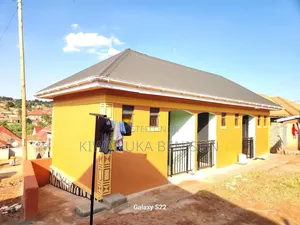 4bdrm Apartment in Bulenga, Central Division for sale