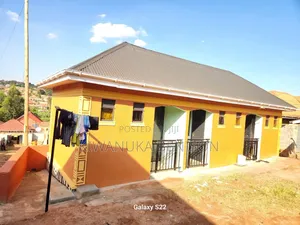 4bdrm Apartment in Bulenga, Central Division for sale