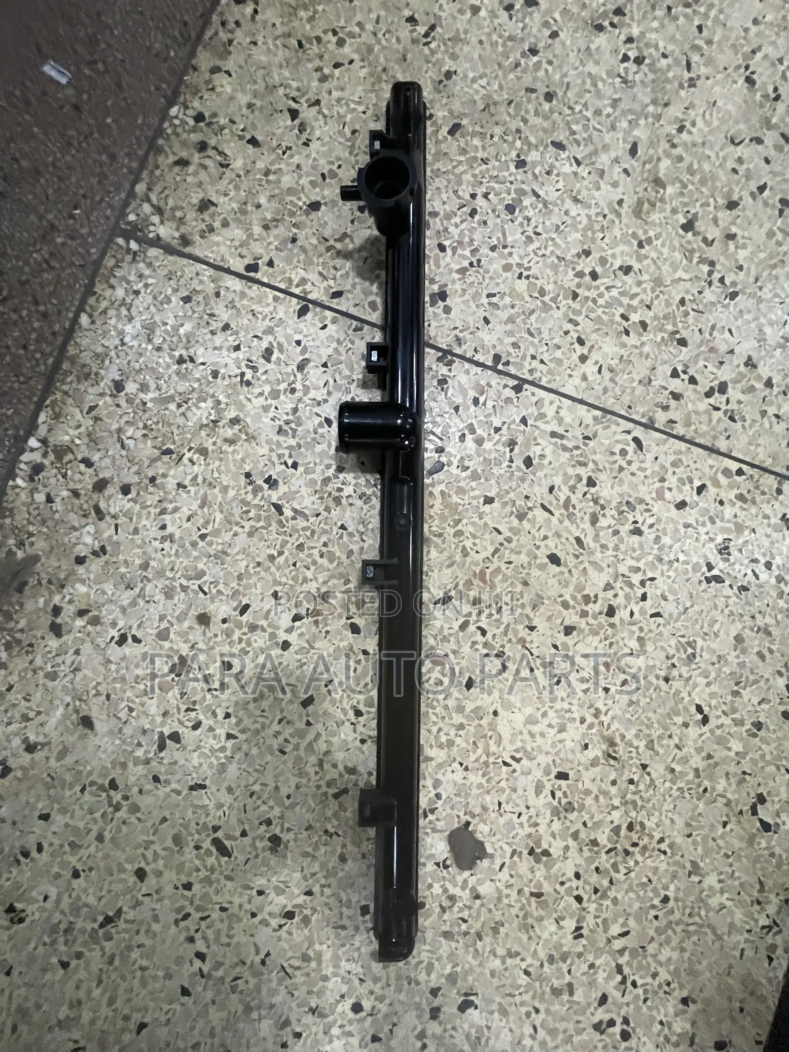 Subaru Radiator Top Cover