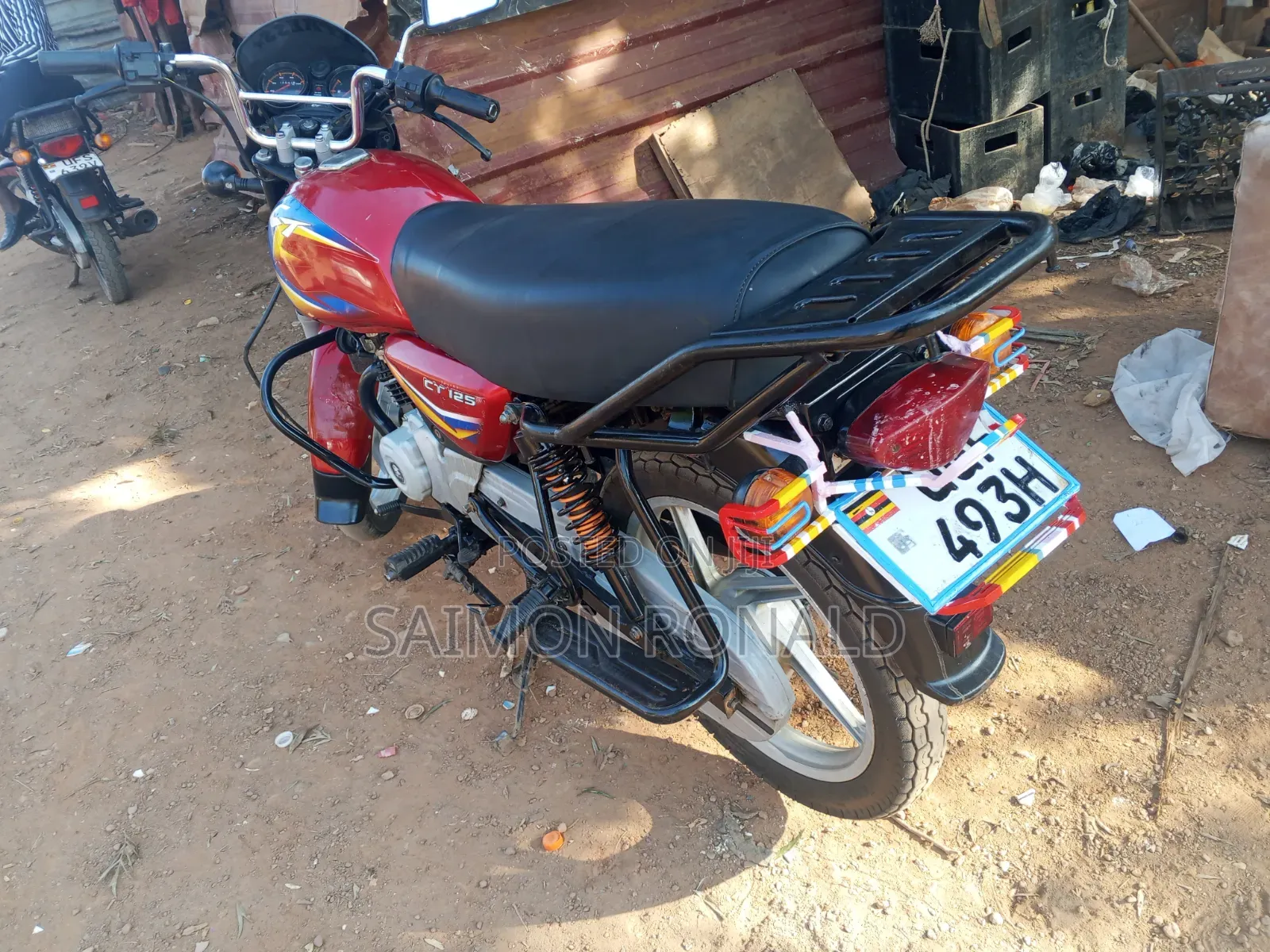 Bajaj Boxer 125 2024 Red