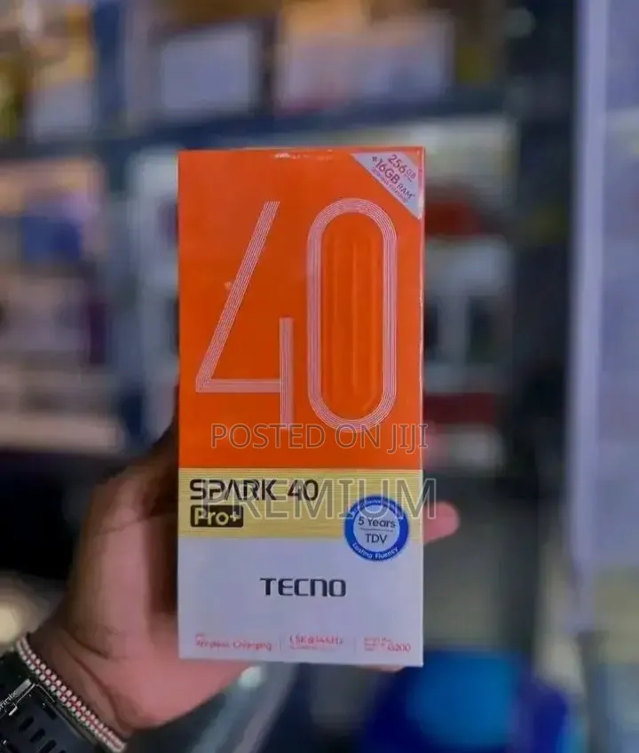 New Tecno Spark 40 Pro+ 128 GB Green