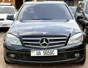 Mercedes-Benz C200 2009 Black