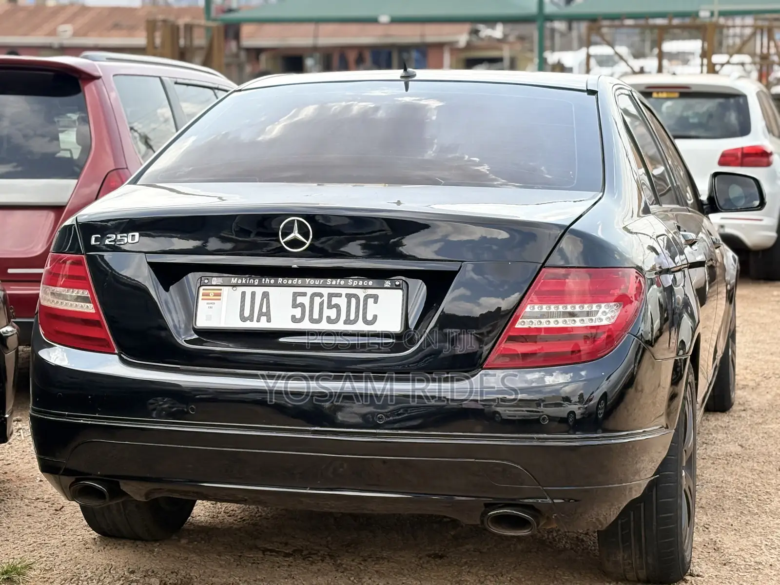 Mercedes-Benz C200 2009 Black