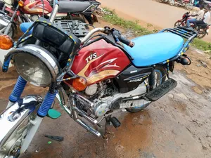 TVS XL 100 2018 Red