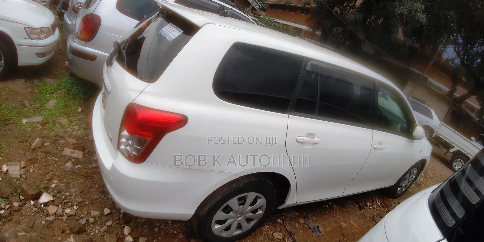 Toyota Corolla Fielder 1.5 Petrol FWD 2011 White