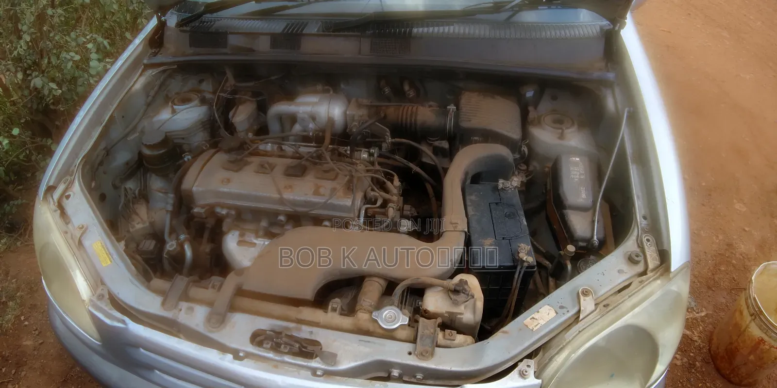 Toyota Raum 2000 Silver