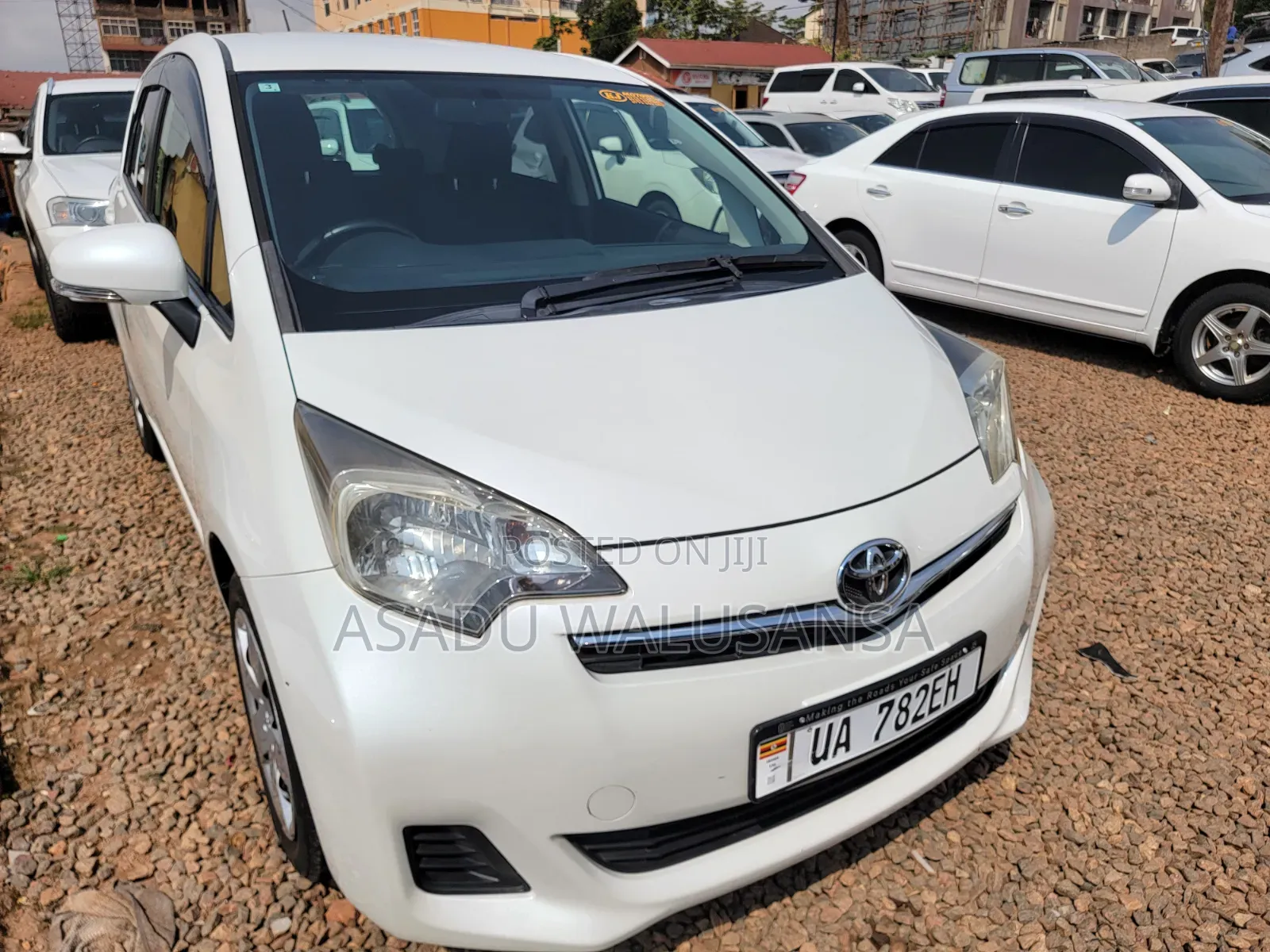 Toyota Ractis 2012 White