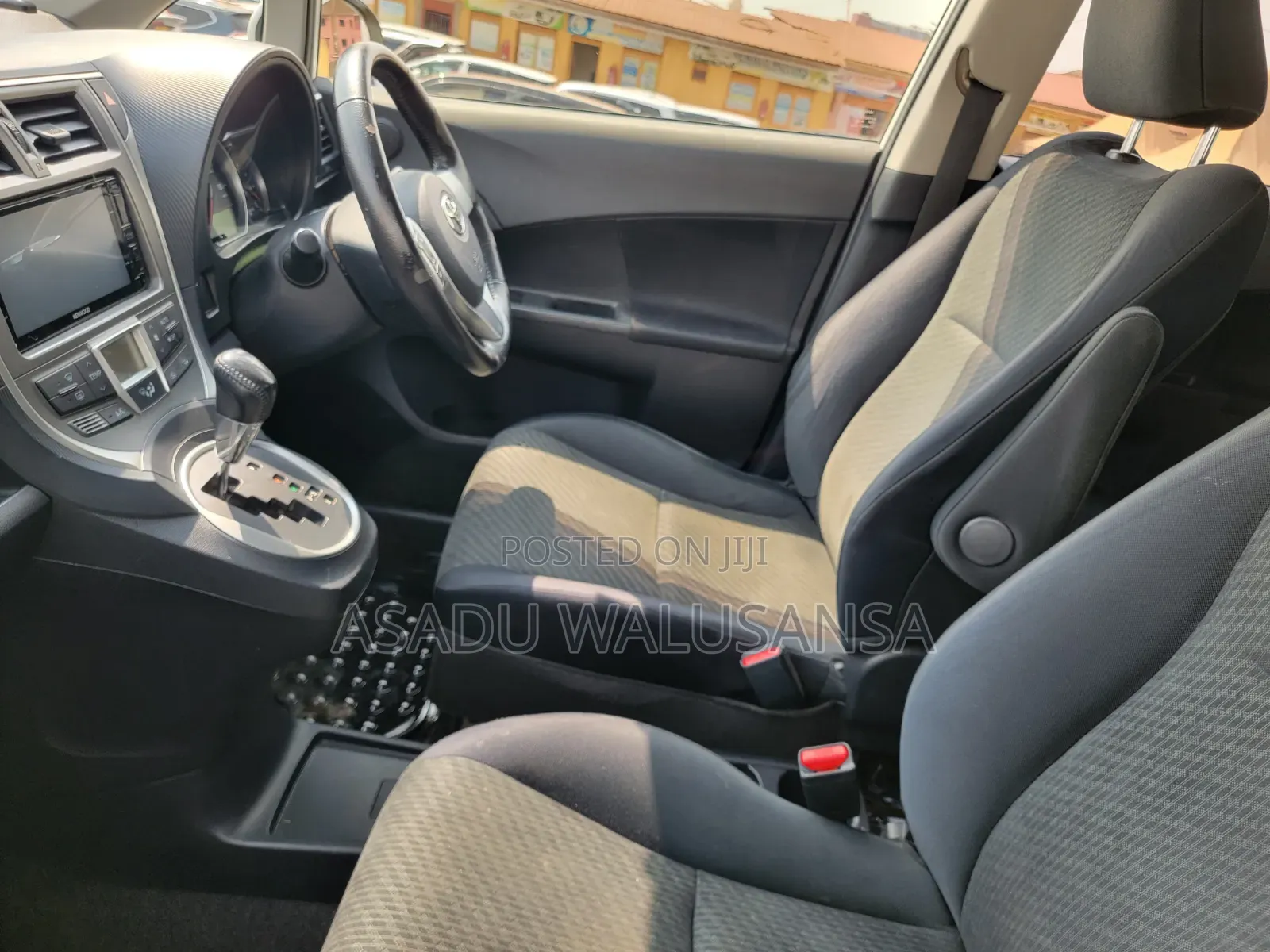Toyota Ractis 2012 White