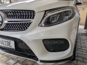 Mercedes-Benz GLE-Class 2015 White