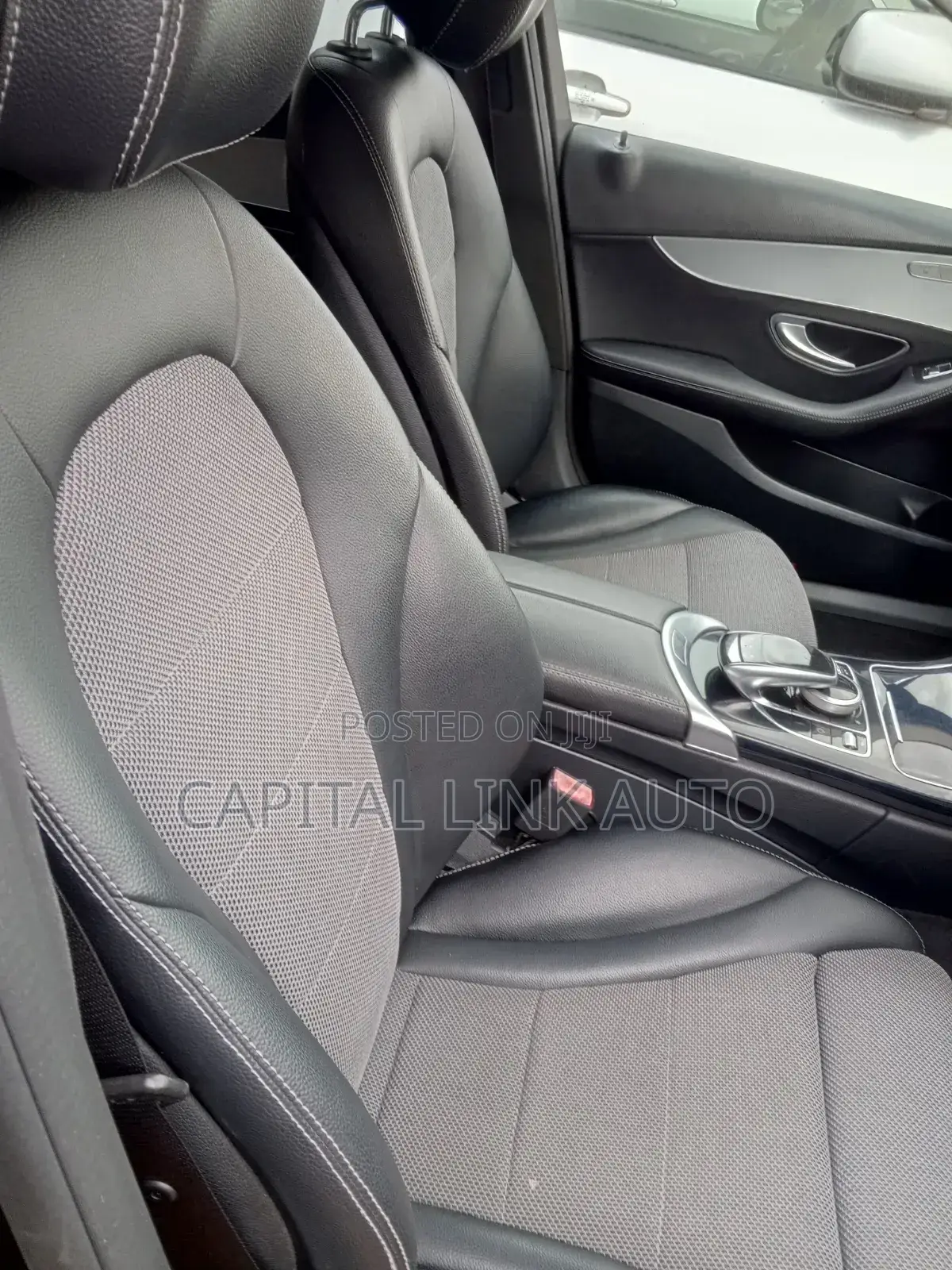 Mercedes-Benz C180 2018 Black