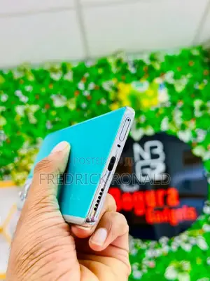 New Tecno Camon 40 Pro 5G 256 GB Blue