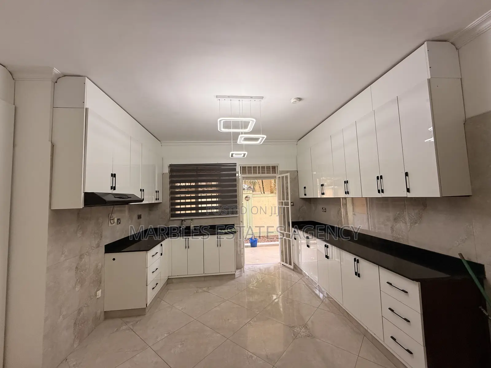 6bdrm House in Central Division for sale