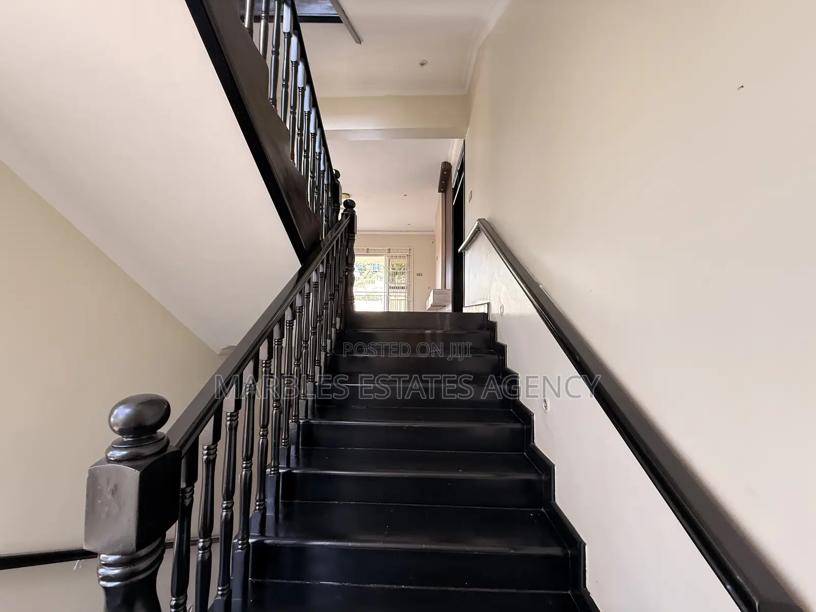 6bdrm House in Central Division for sale