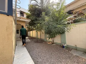 6bdrm House in Central Division for sale