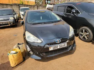 Toyota Aqua 2018 Gray