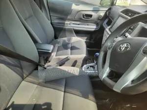 Toyota Aqua 2018 Gray
