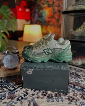 New Balance Green Sneakers Premium Men’S Shoes