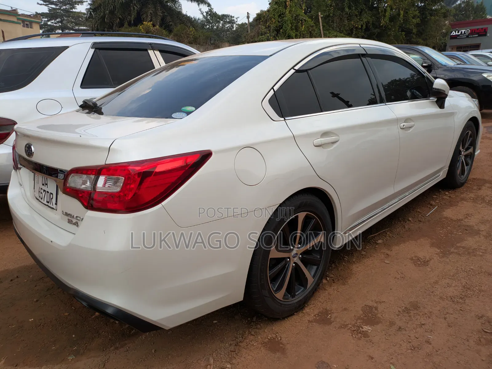 Subaru Legacy 2018 White