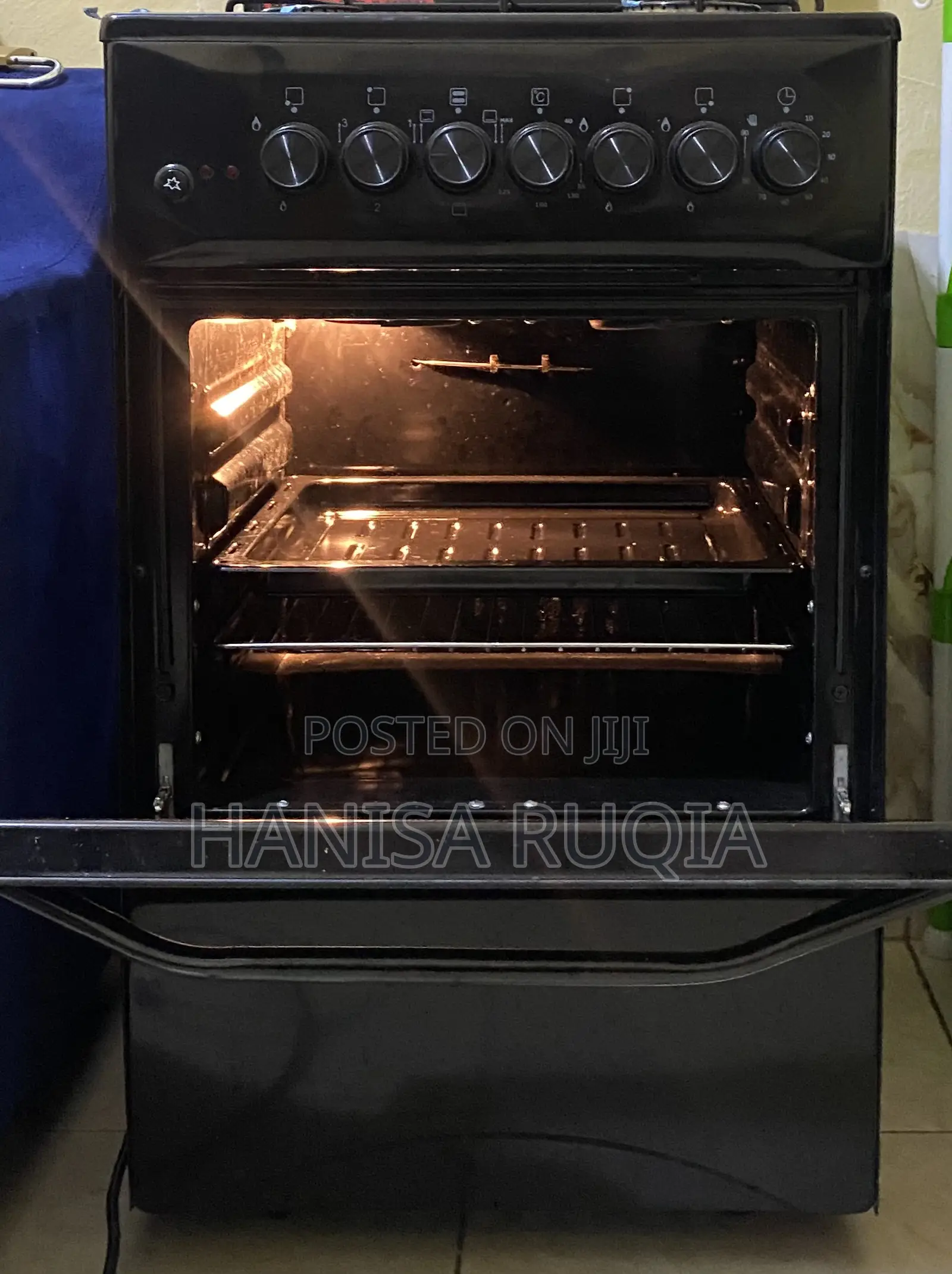 Blue Flam Standing Oven ,3gas and 1 Hot Plate