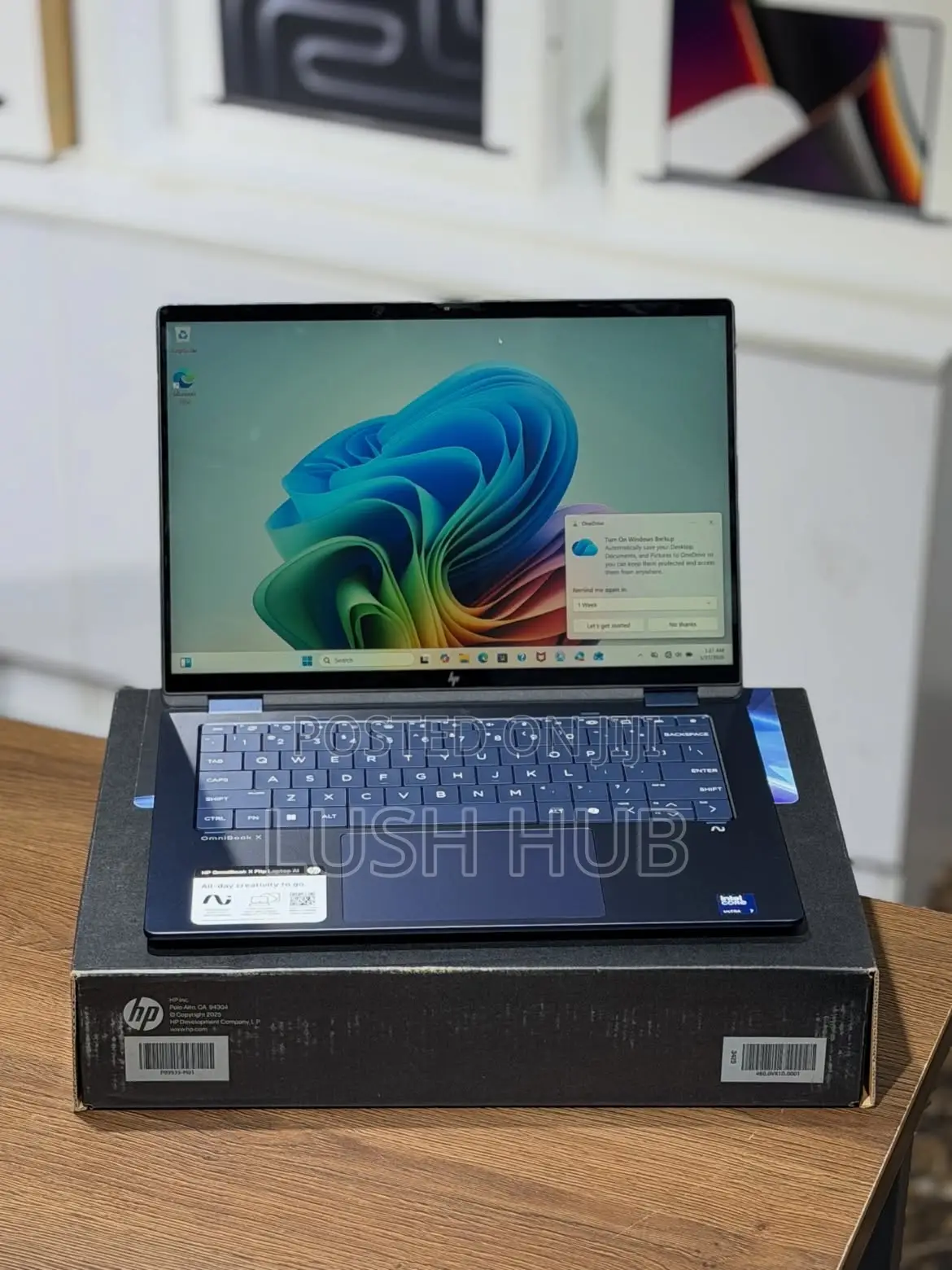 New Laptop HP OmniBook X Flip 14" 16GB Intel Core Ultra 7 SSD 1T
