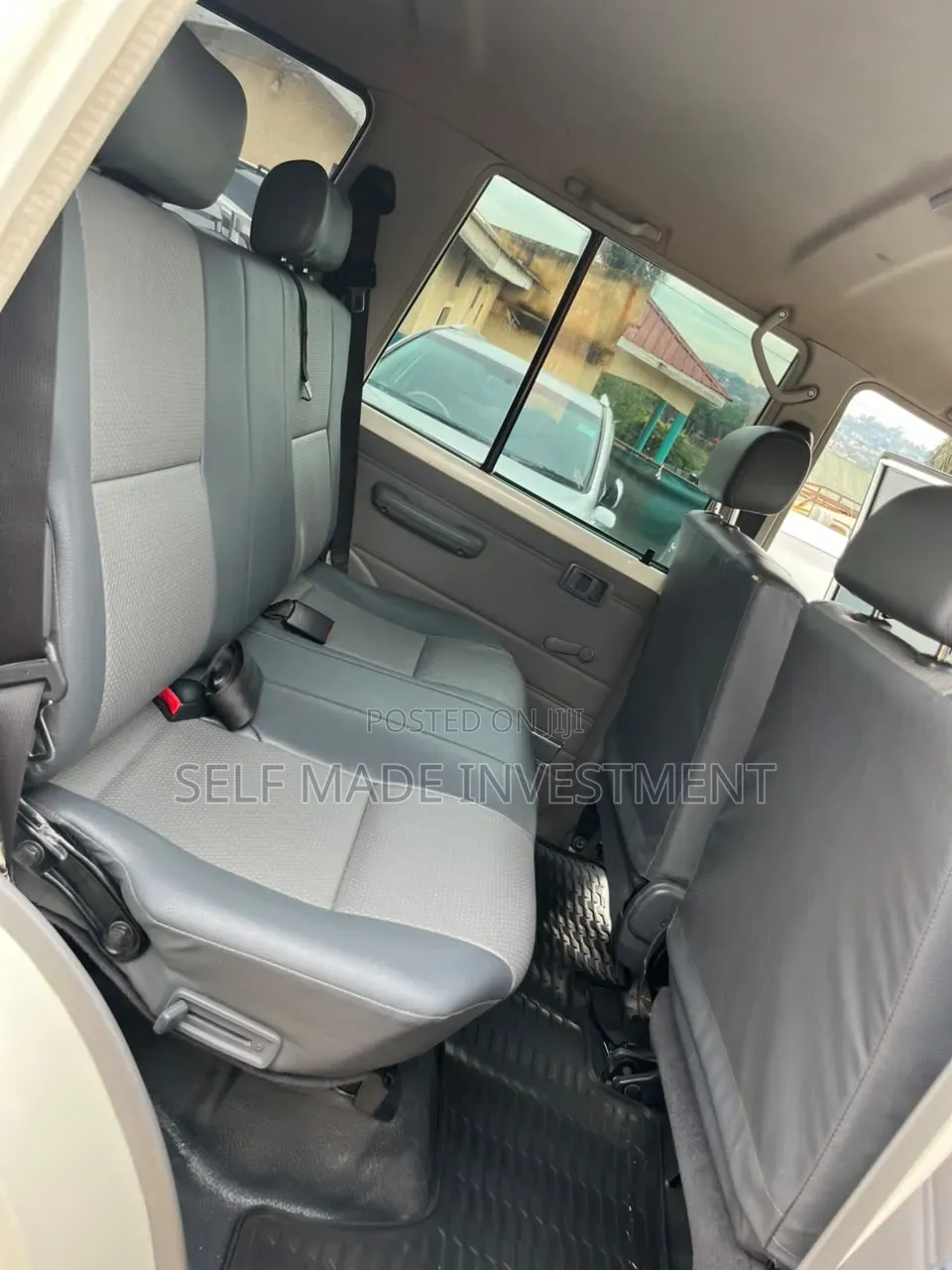 Toyota Land Cruiser 2021 White