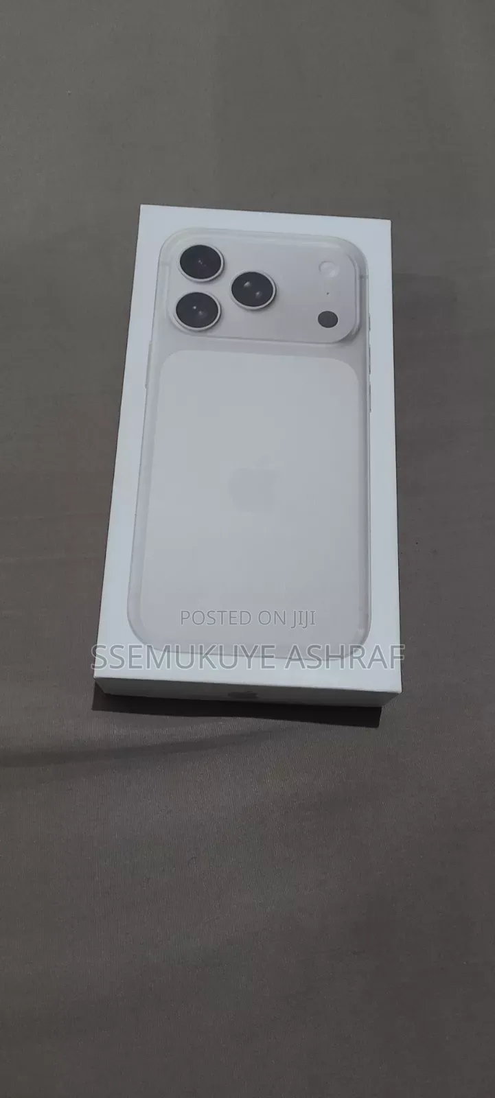 New Apple iPhone 17 Pro Max 1 TB Silver