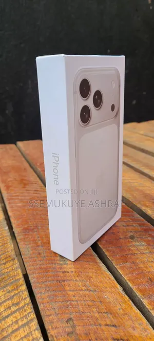 New Apple iPhone 17 Pro Max 1 TB Silver
