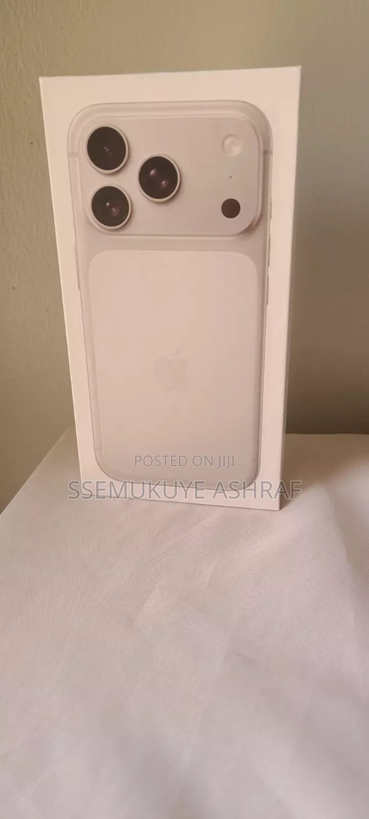 New Apple iPhone 17 Pro Max 1 TB Silver