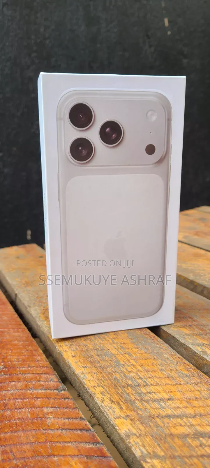 New Apple iPhone 17 Pro Max 1 TB Silver